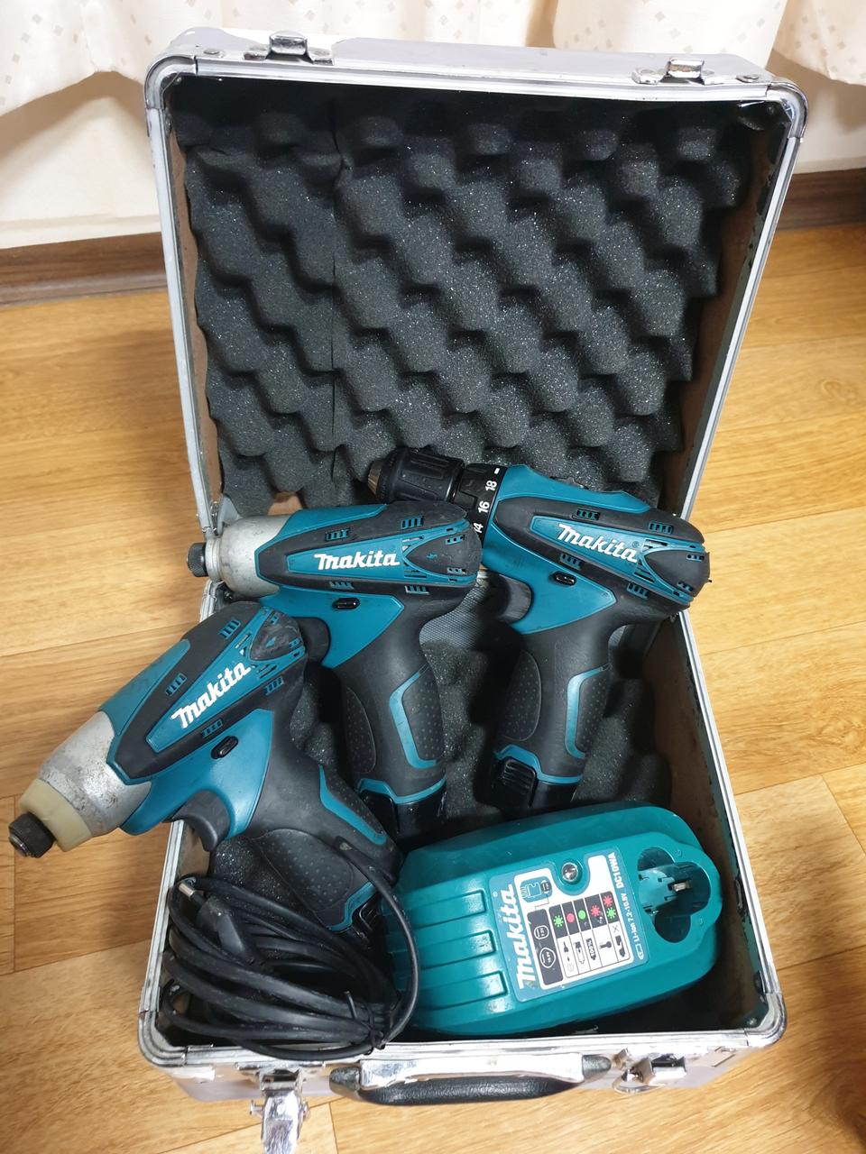 마끼다 10.8V 충전드릴3대