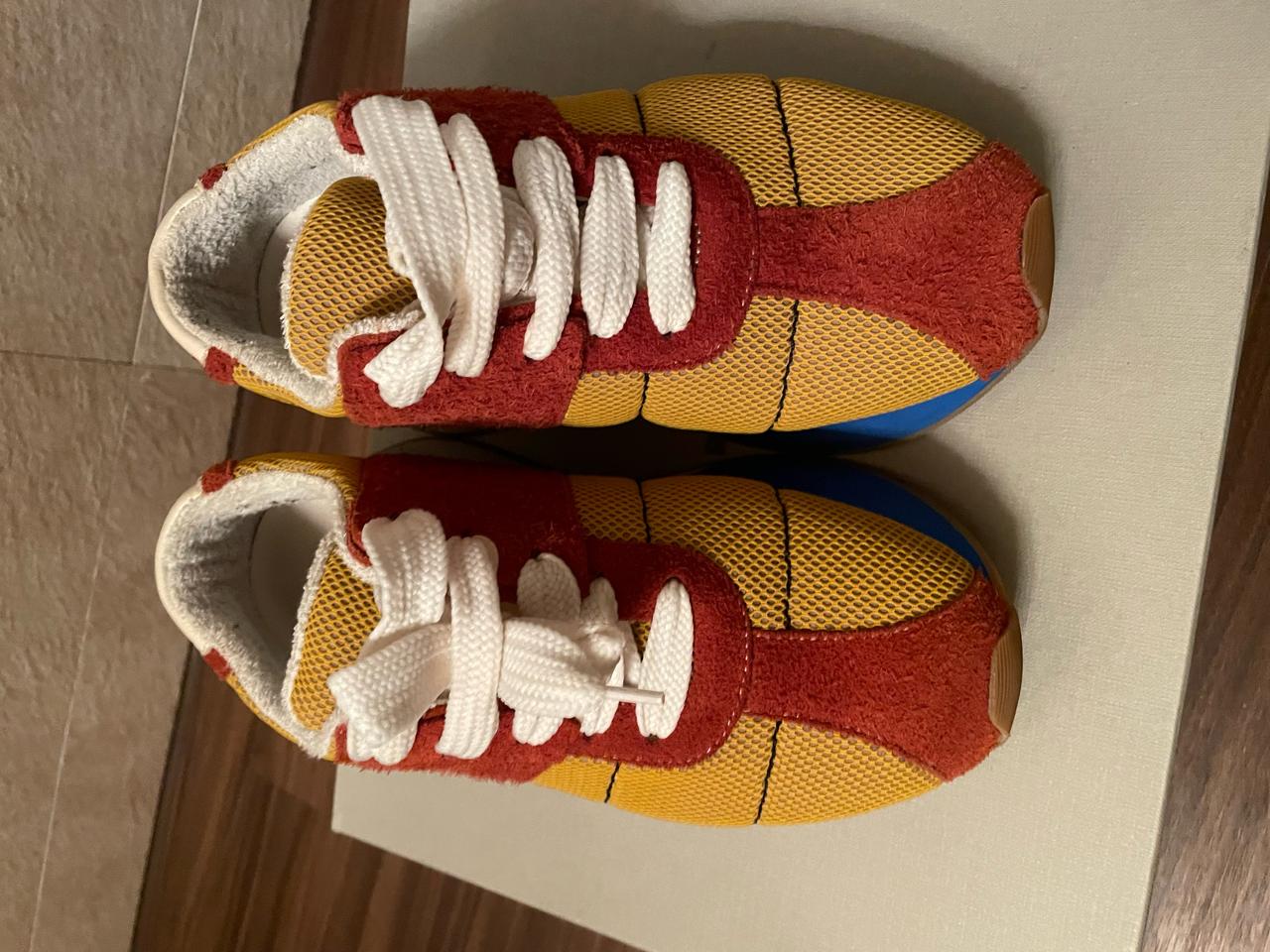 마르니 스니커즈240