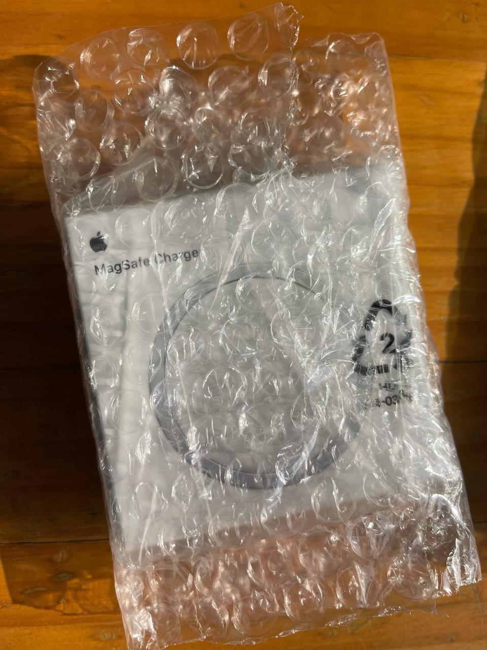 미개봉 정품 맥세이프 충전기