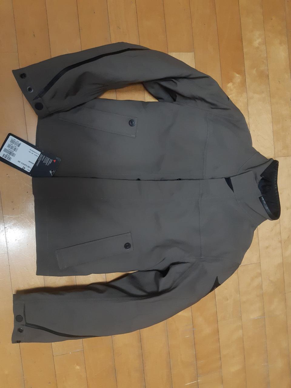 [새상품] 다이네즈 디드라이 브라운 자켓 42 xs