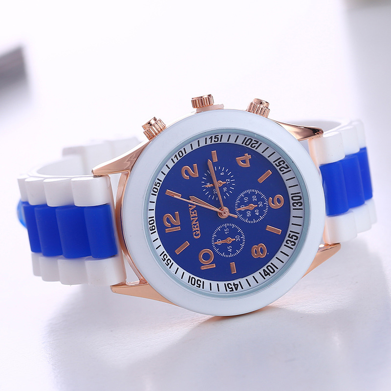 NEW 흰색 바탕 파랑색 인기 학생용 시계 아동 선물 watch 유치원 초등학생