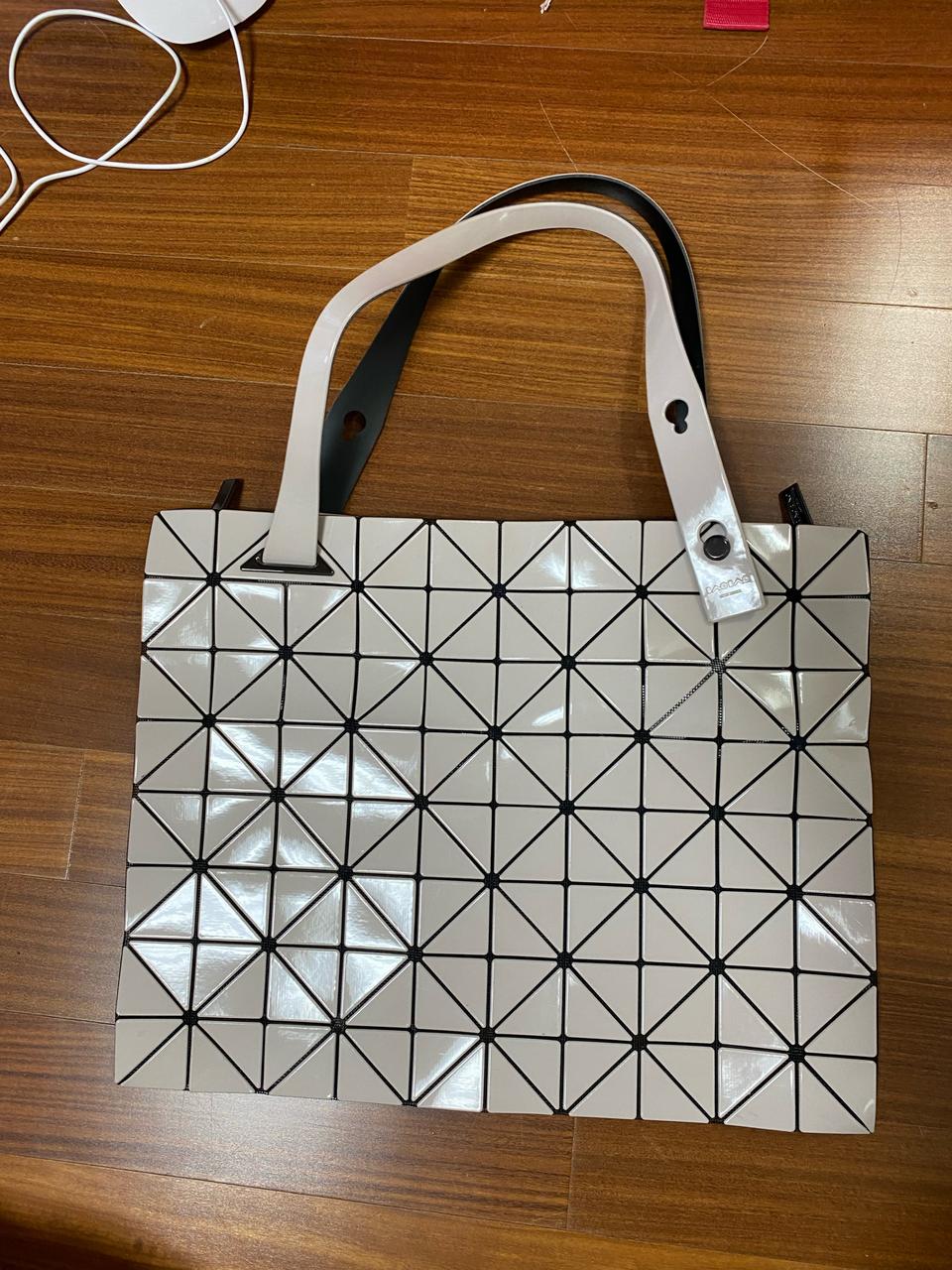 바오바오 토트백 카톤그로스 BB11AG441