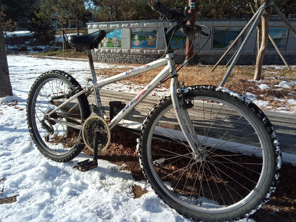 원두커피 제조기 믹서기 탕약기 가습기 제습기 공기청정기 카세트라디오