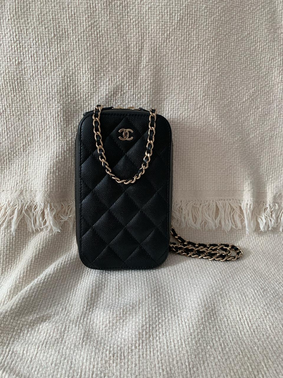 샤넬 타임리스 클래식 WOC 폰 홀더