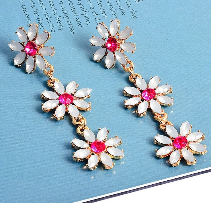 블링 코스모스 플라워 드롭 롱 이어링