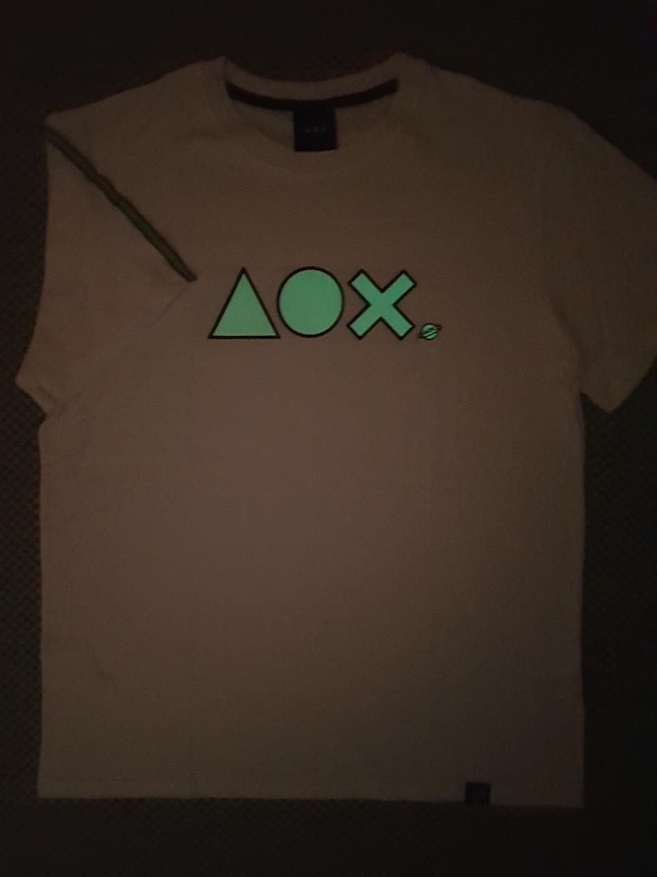 AOX 로고 발광 티셔츠