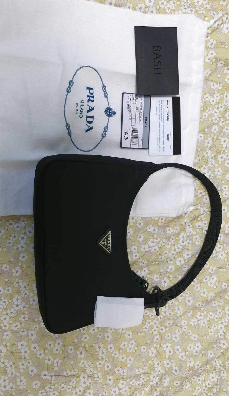 프라다 리에디션 호보백(새상품)