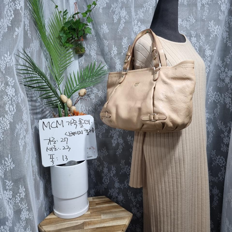 정품mcm가방/가죽숄더백/거의새것