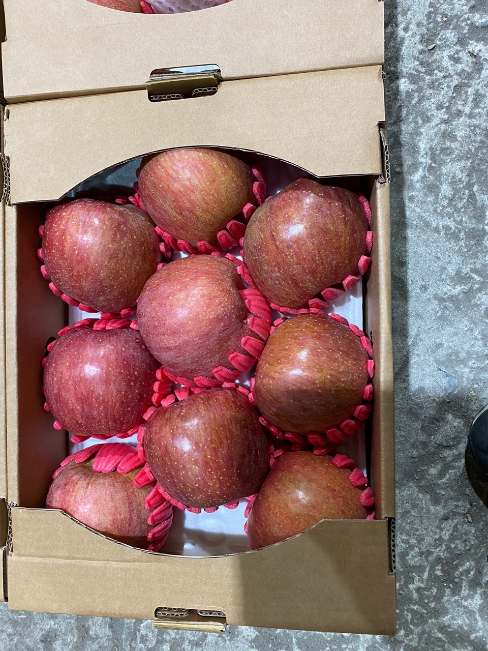 부사 3키로 판매합니다