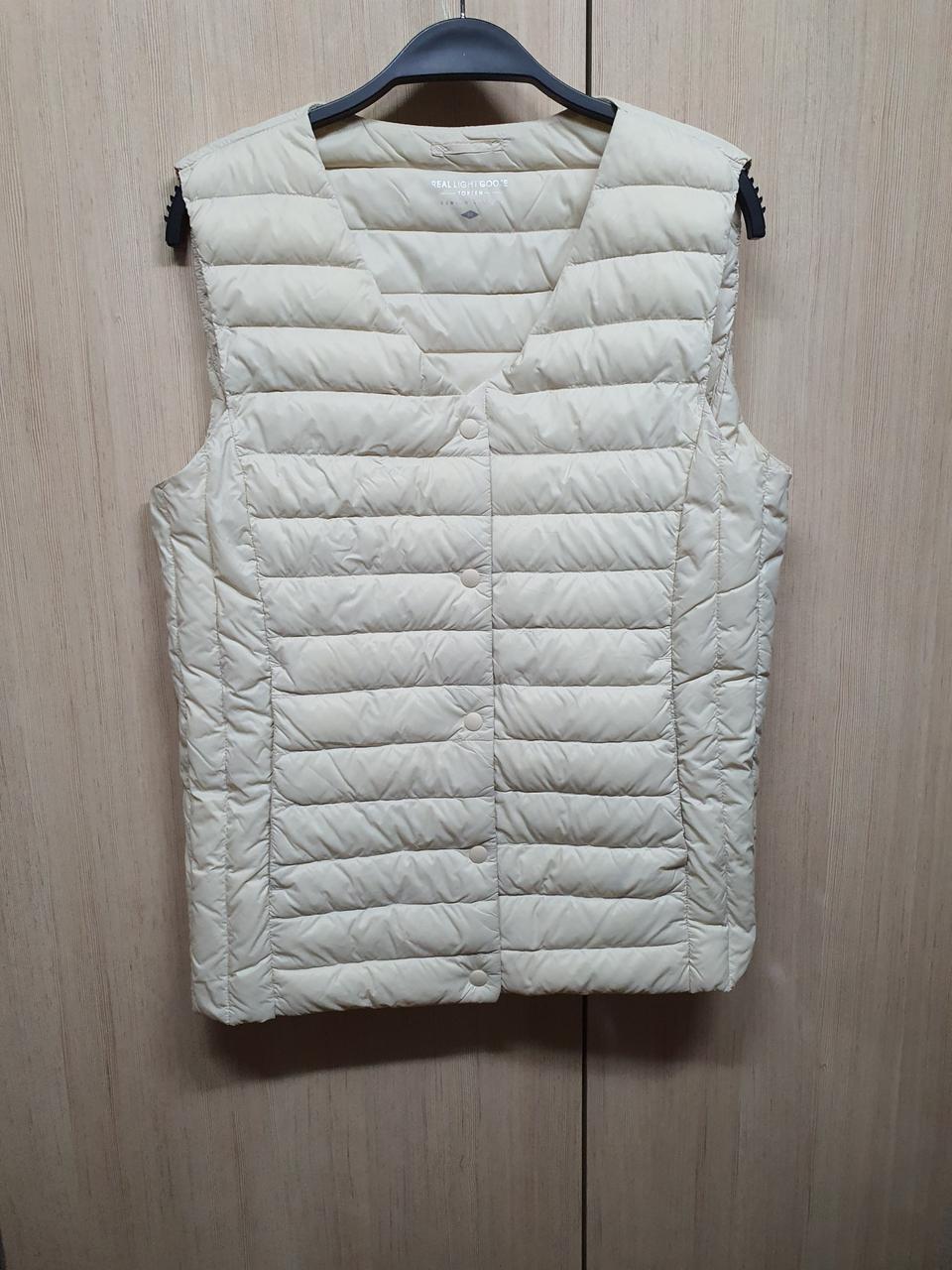 [새상품] 경량 구스다운 패딩 조끼