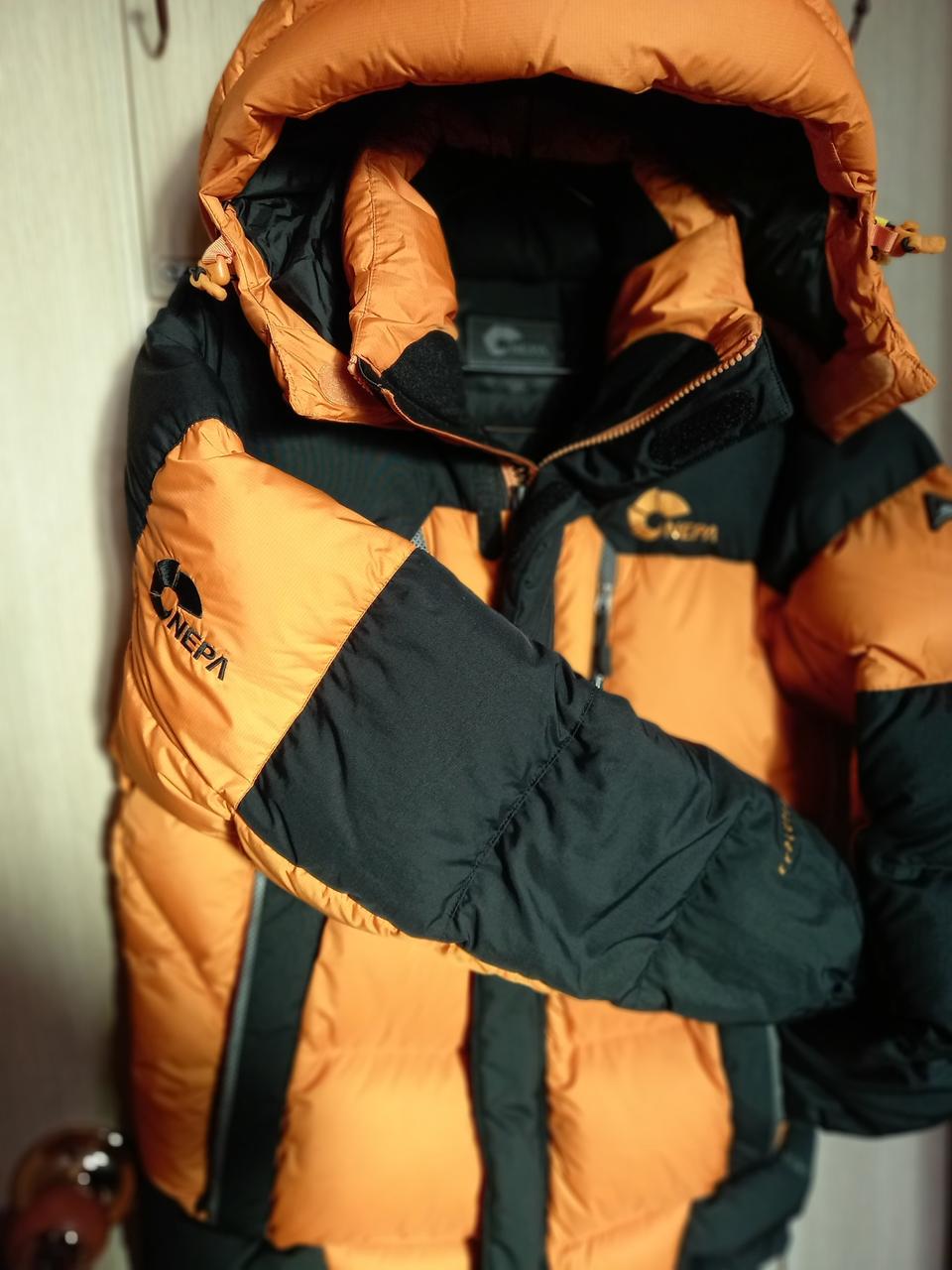 네파 구스다운 90사이즈 남여 공용 상태 A급