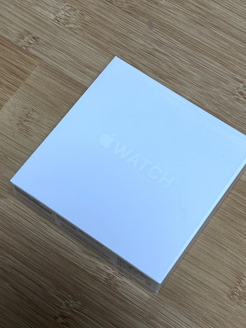 리퍼받은 새 애플워치5 40mm 스뎅 셀룰러