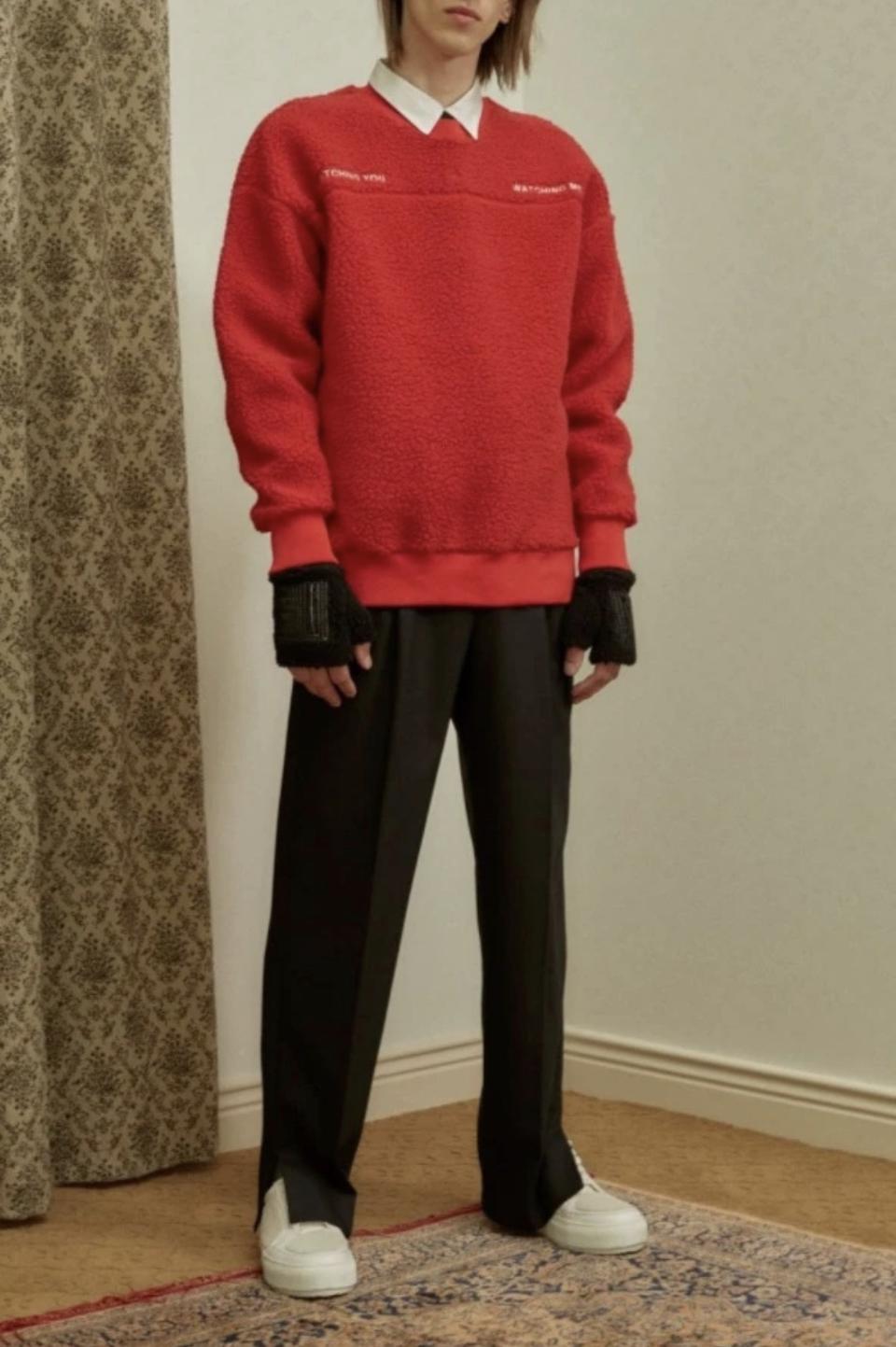 커스텀멜로우 맨투맨