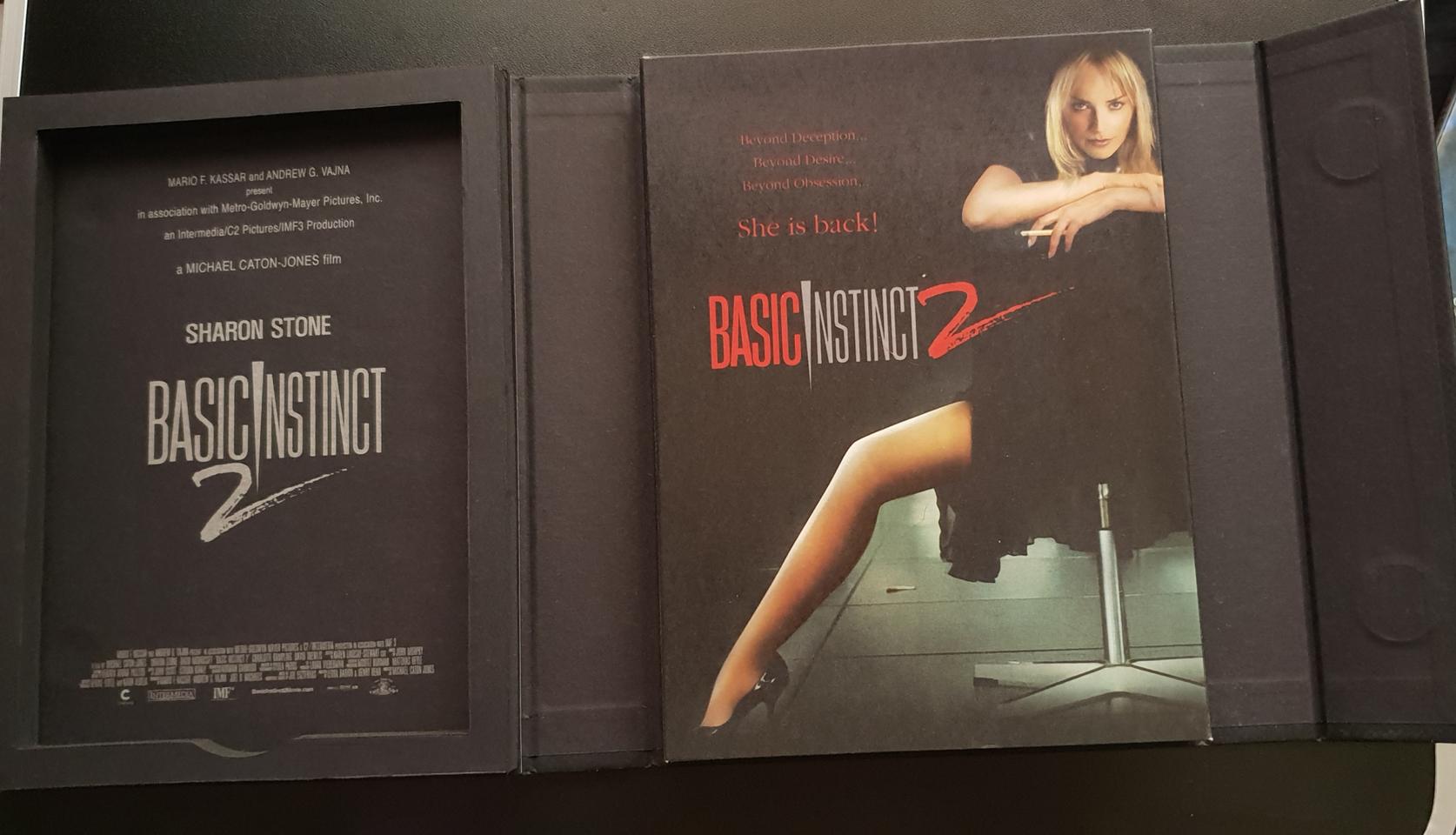 원초적 본능2 특별판 <거의 새상품>