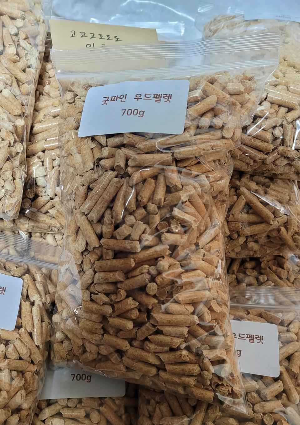 굿파인 우드펠렛/고양이/햄스터/기니피그/화장실 모래/연료/고슴도치