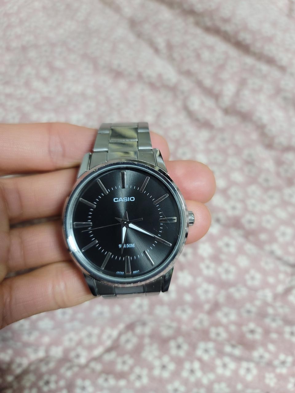 카시오 메탈시계 싸게팔아요
