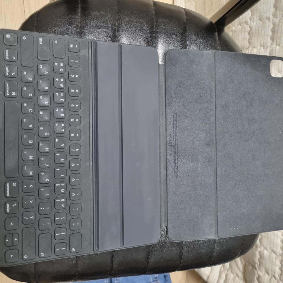 애플 스마트 폴리오 키보드케이스 12.9(프로3세대)