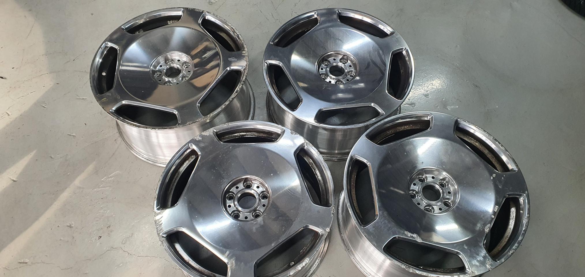 벤츠 마흐바흐 스타일 20인치 중고휠