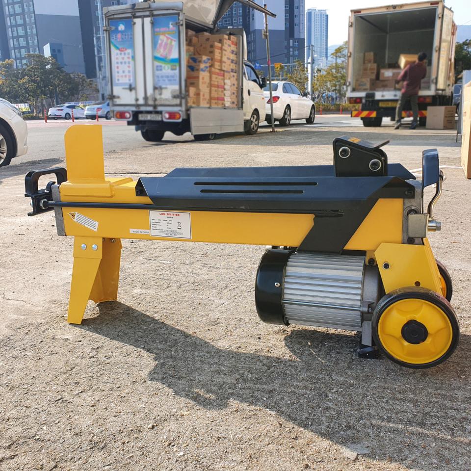 (새제품)티야 6톤 고급형 유압도끼 WS6T 전기 통나무절단기