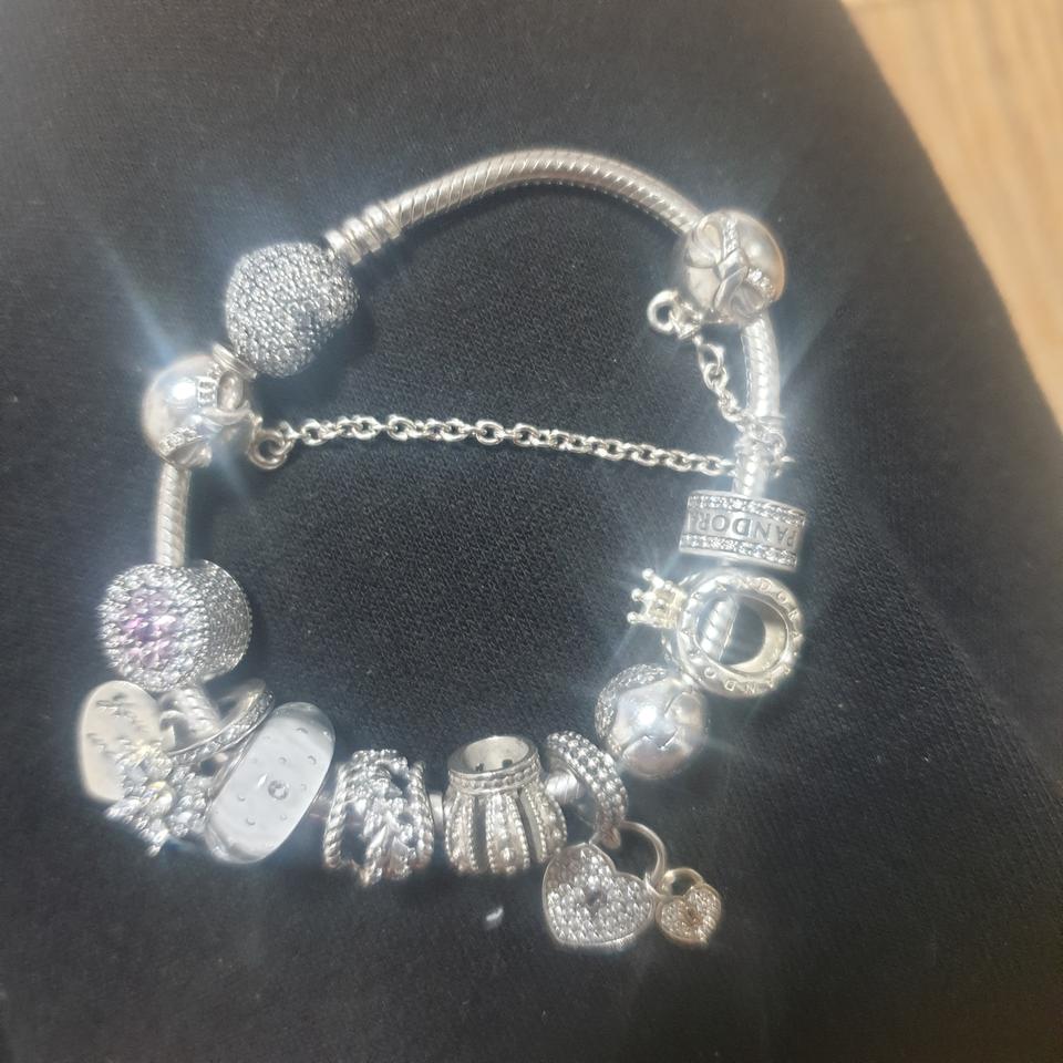 판도라정품팔찌