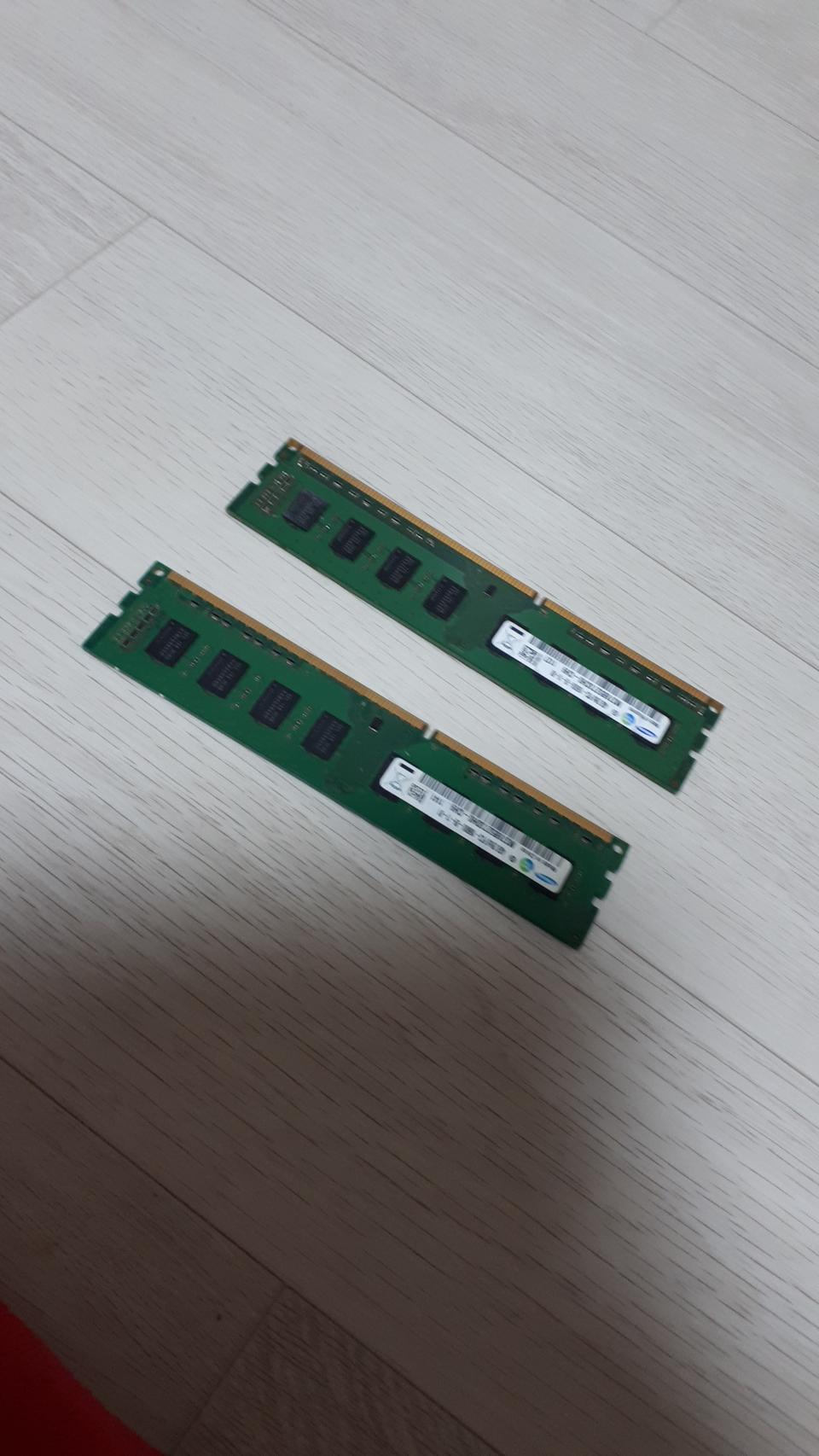 4기가.PC3.삼성램