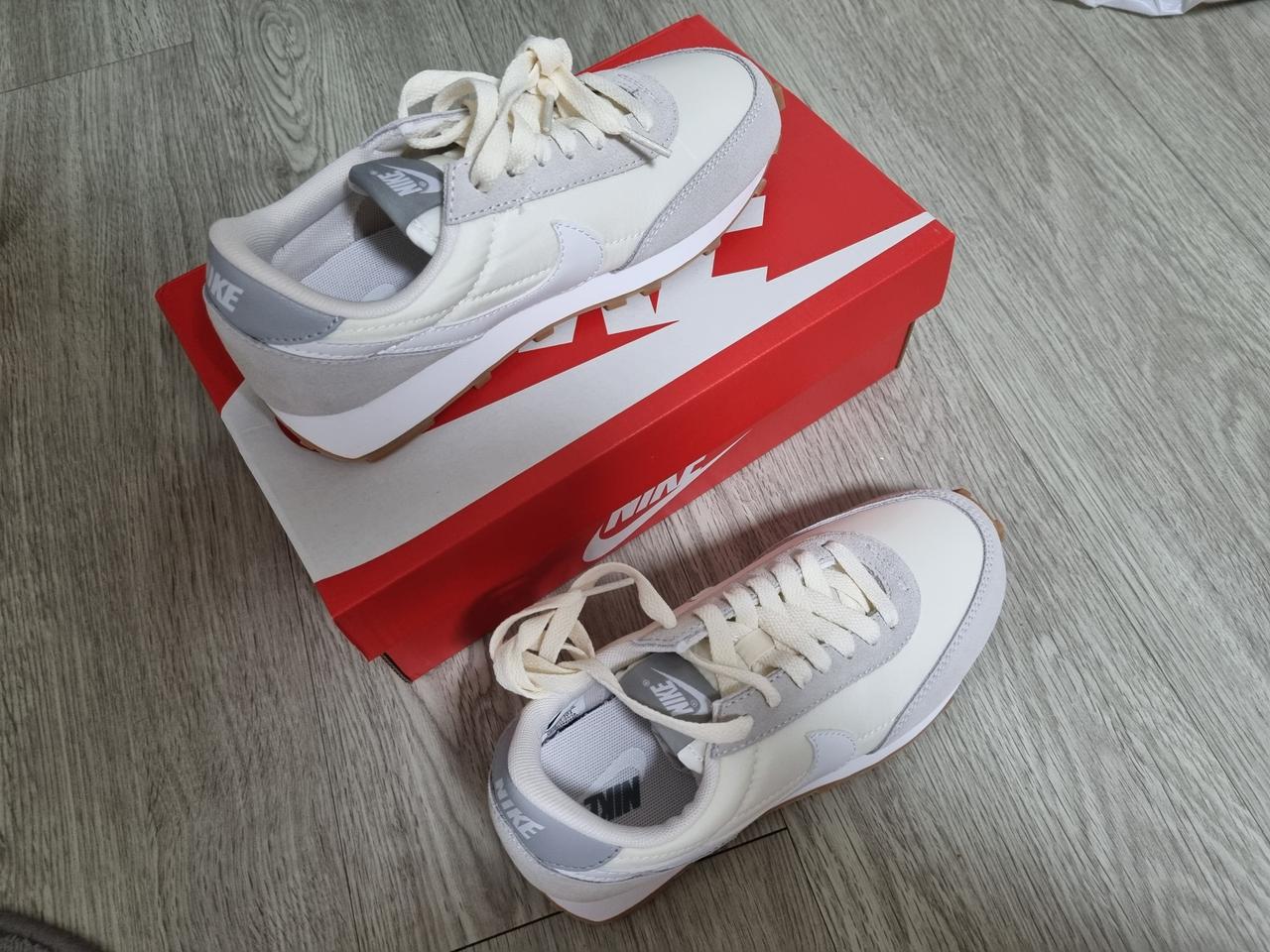 *새상품* 나이키 데이브레이크 230 여자운동화