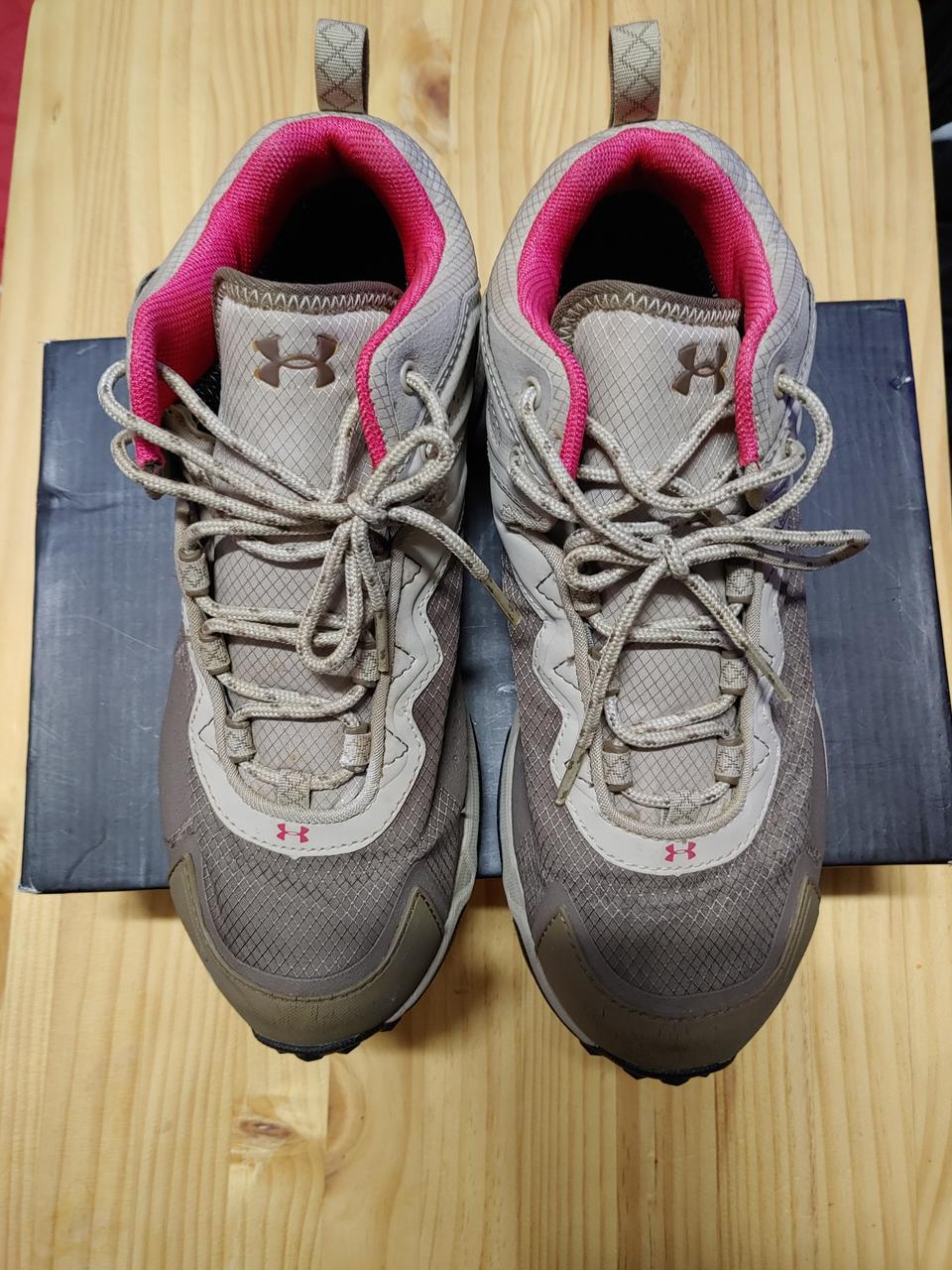 언더아머  고어텍스운동화250