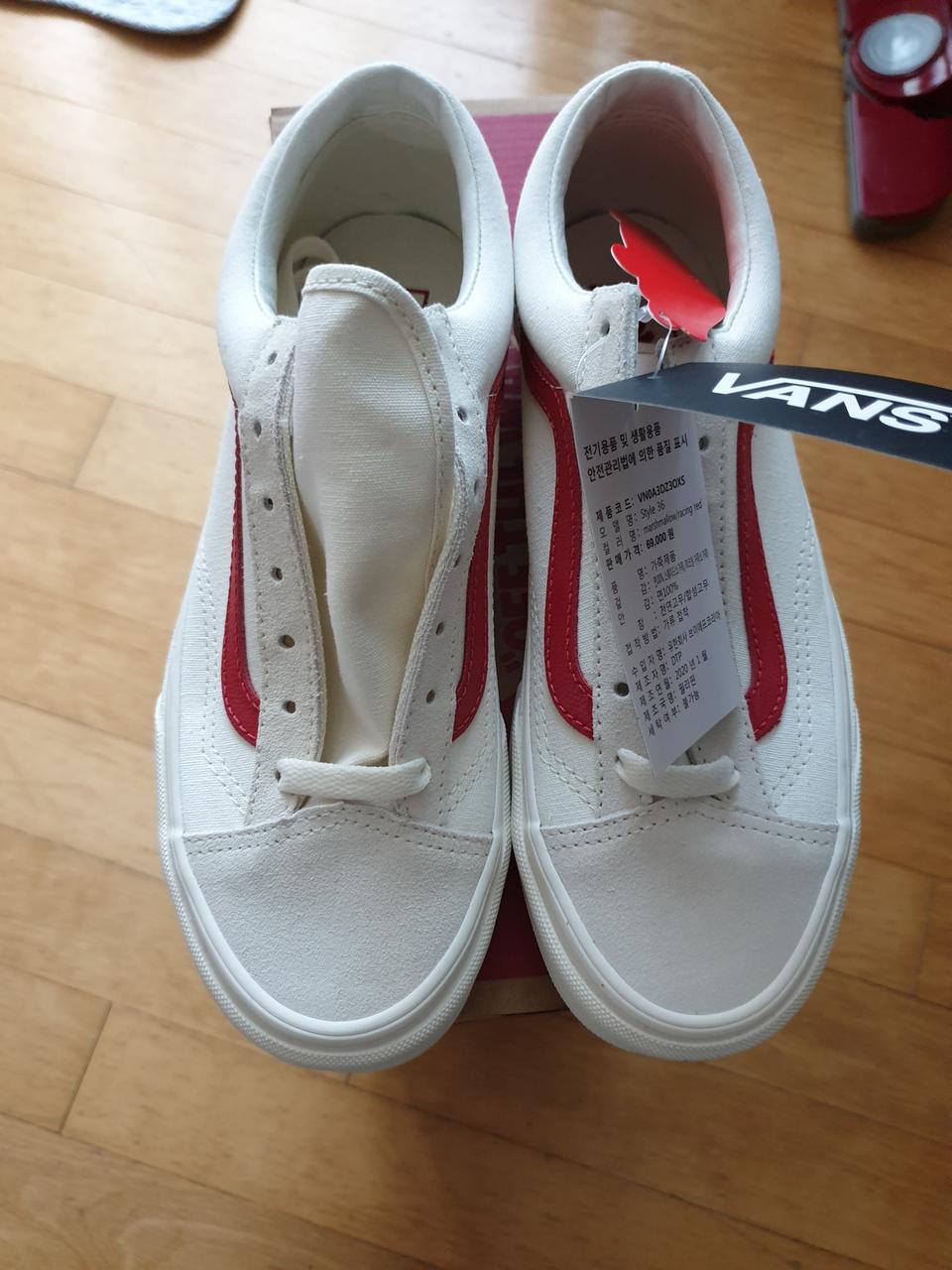 반스 스타일36 245 새상품