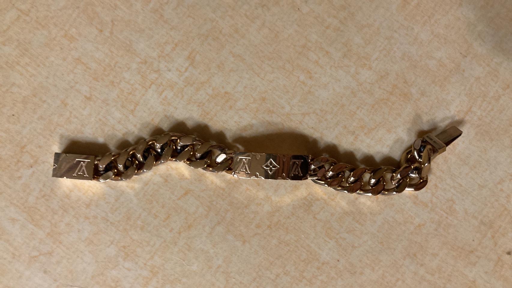 루이비통 써지컬 팔찌