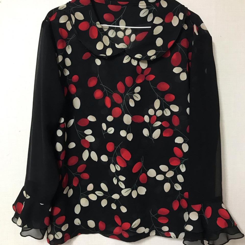 여자 블라우스 팝니다