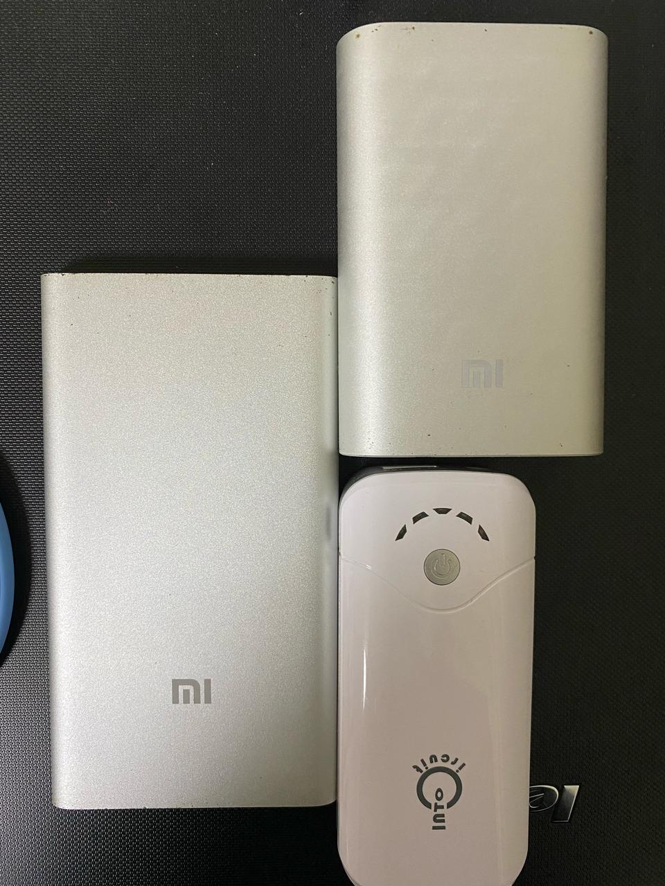 보조배터리 팝니다