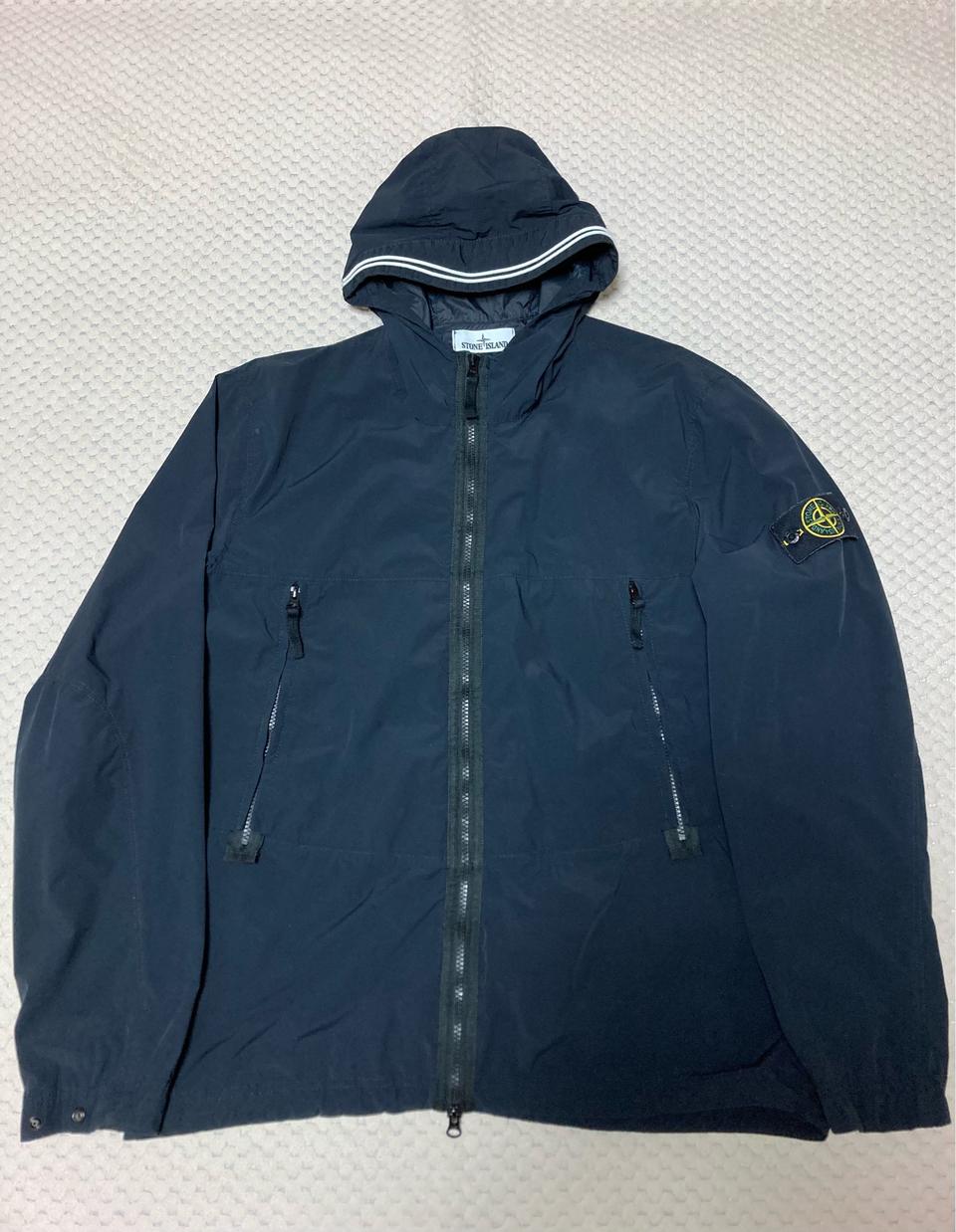 스톤아일랜드 21ss스킨터치 나일론 바람막이 xl105