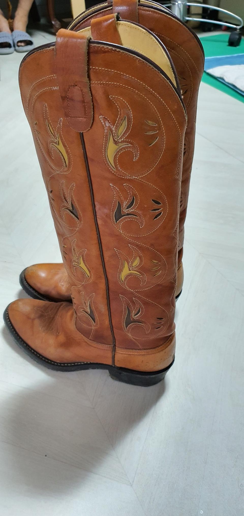 웨스턴 통가죽 부츠