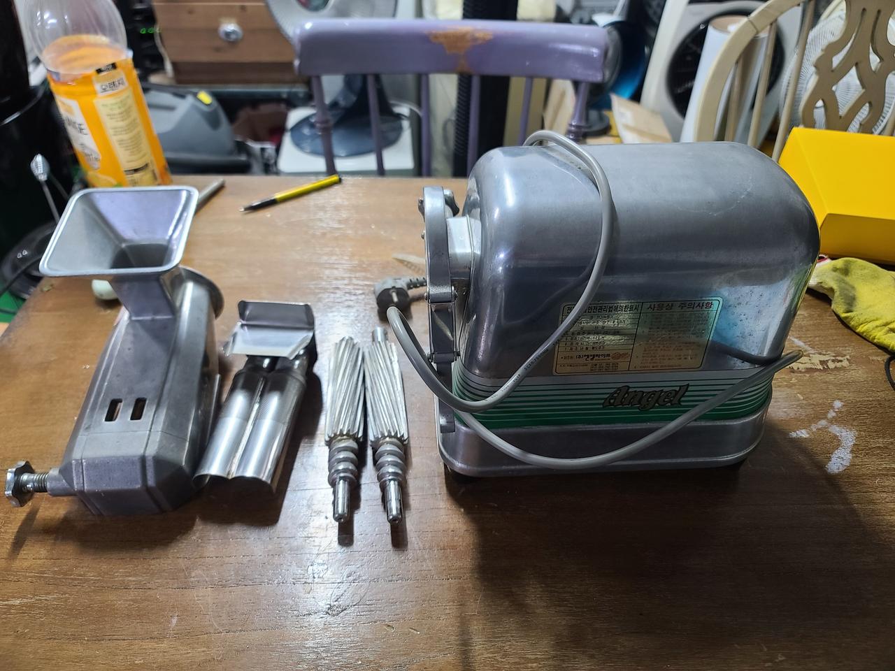 엔젤라이프 전기 녹즙기 팝니다