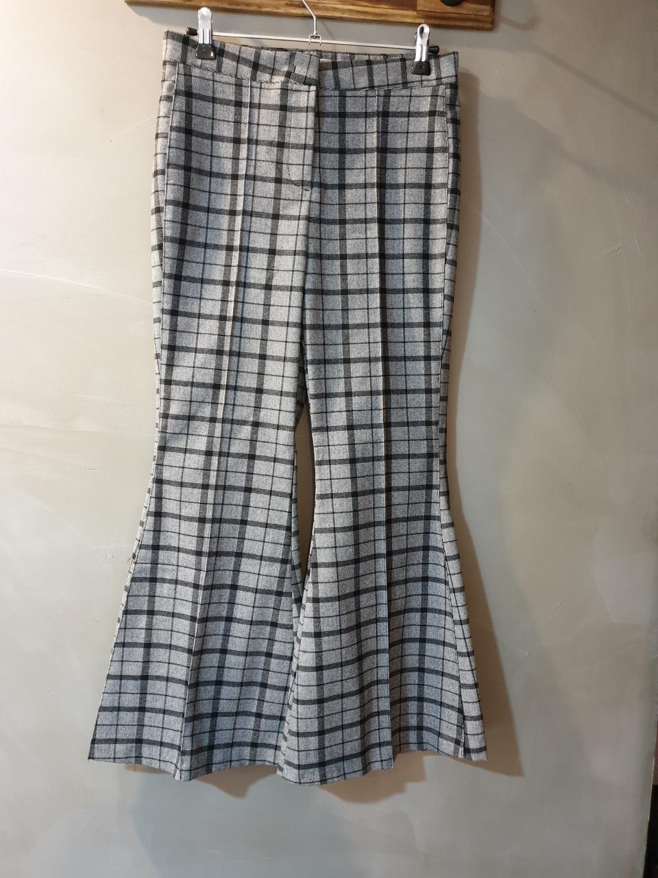 모직체크옆트임나팔바지