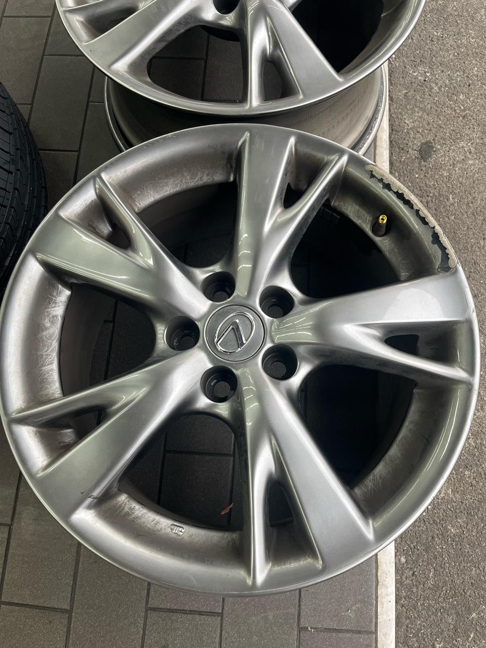 렉서스 IS250 09년식 스타일에디션 18인치 순정 휠 판매