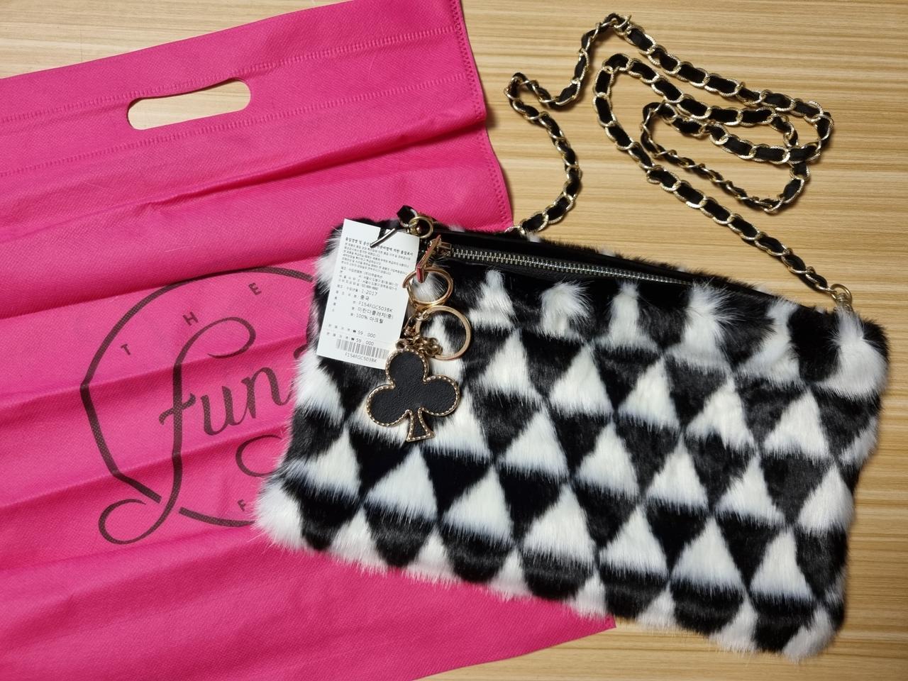 가방 퍼클러치 키링 클러치백 체크 제비