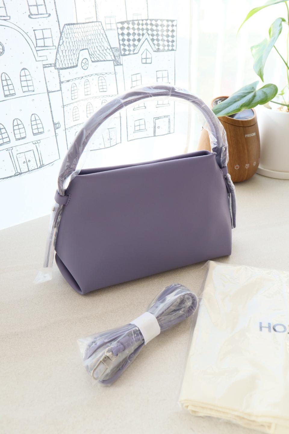 새제품)hoze 호재 소가죽 크로스백 정가228,000원