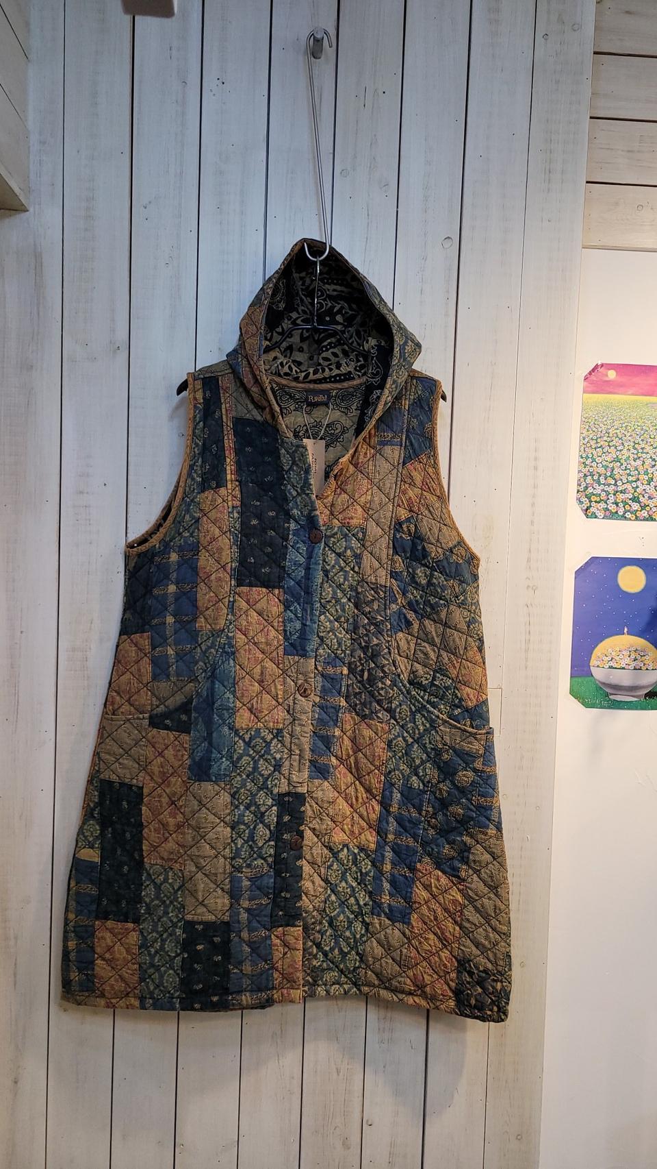 후드 누빔 롱조끼