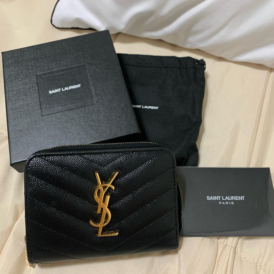 입생로랑 모노그램 지퍼돌이