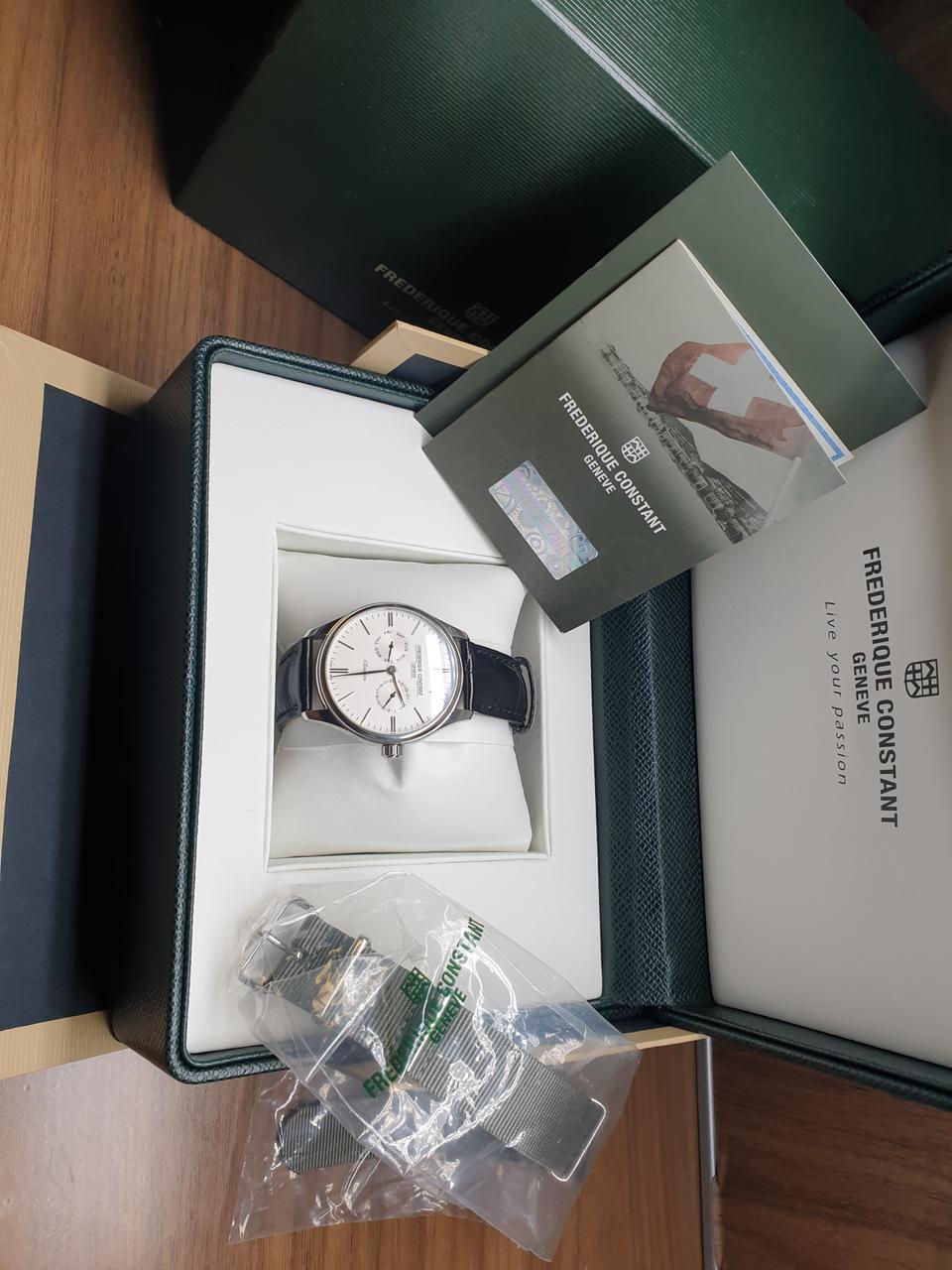 프레드릭콘스탄트 쿼츠 남성시계