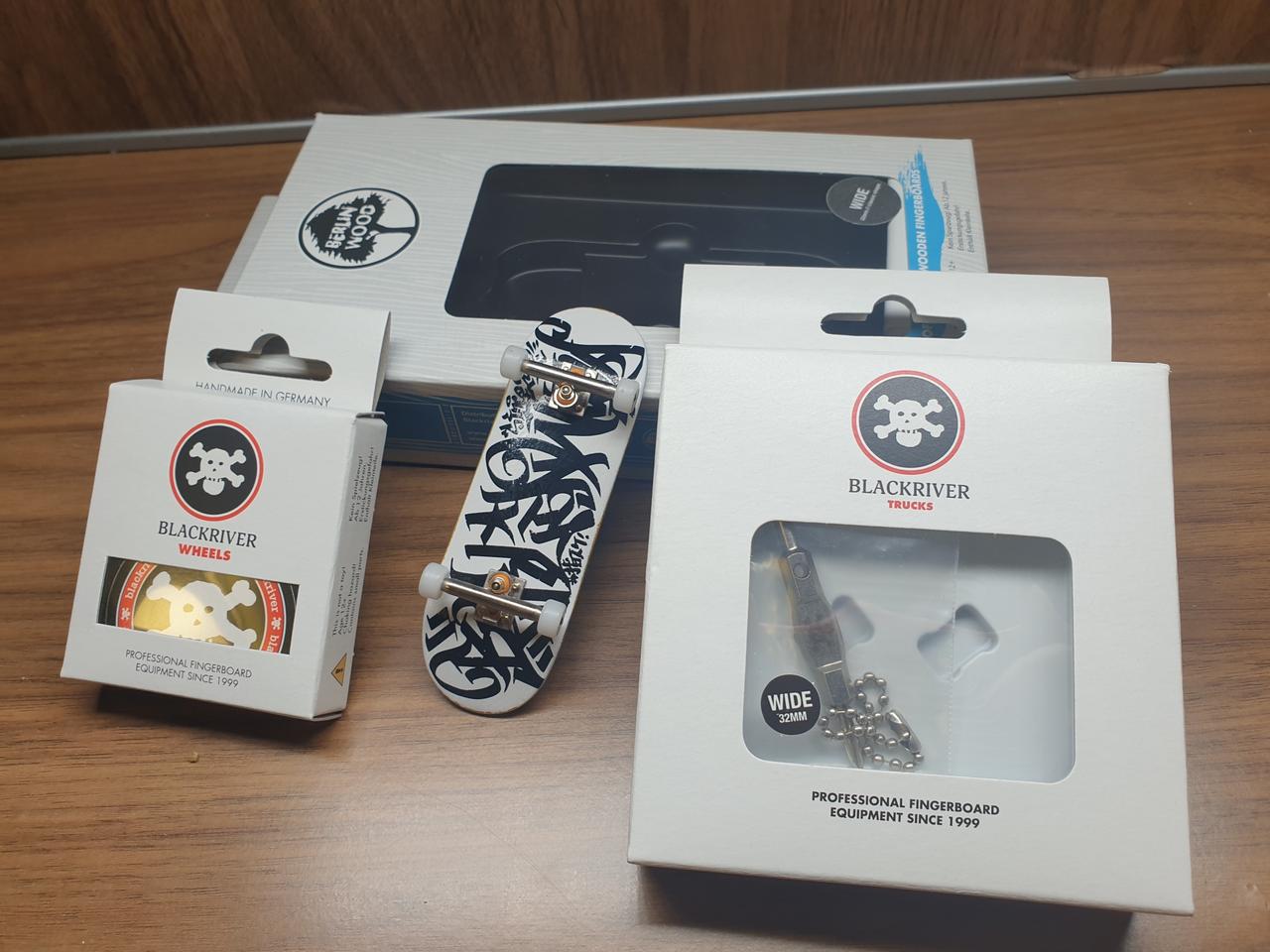 베를린우드 핑거보드, 블랙리버 트럭과 바퀴