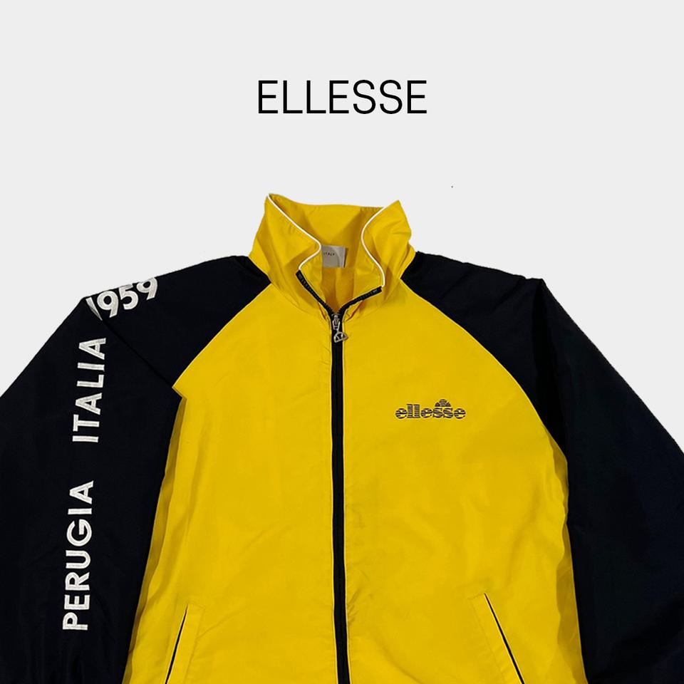 엘레쎄 빅로고 배색 바람막이 BM564