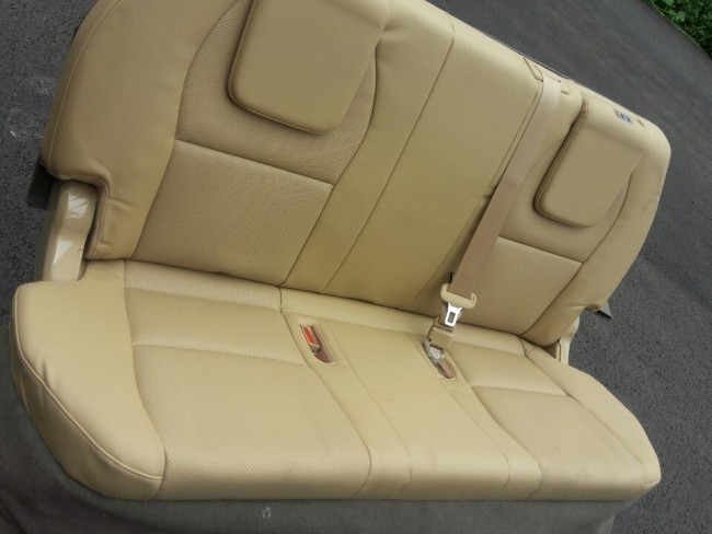 올뉴카니발4열시트베이지판매