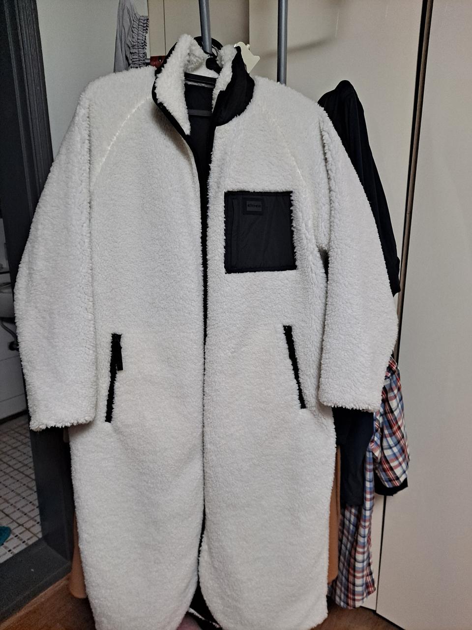 아이더 양면뽀글이