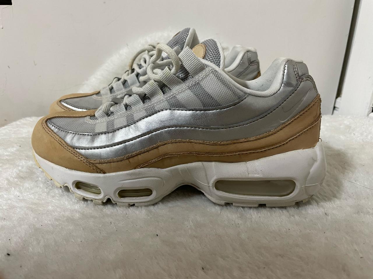 에어맥스95 메탈릭 실버 브라운 골드 240