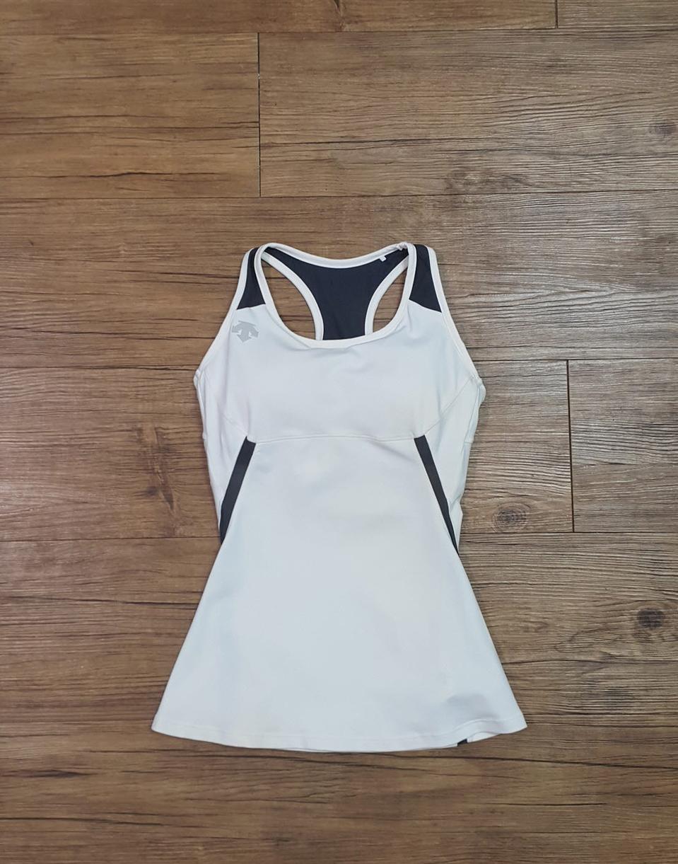 데상트 탑 S,80사이즈