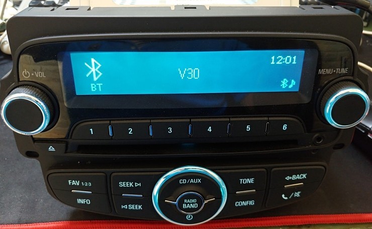 트랙스,스파크,말리부,크루즈,넥스트 스파크,올란도 순정 블루투스 USB 자출 데크 팝니다.