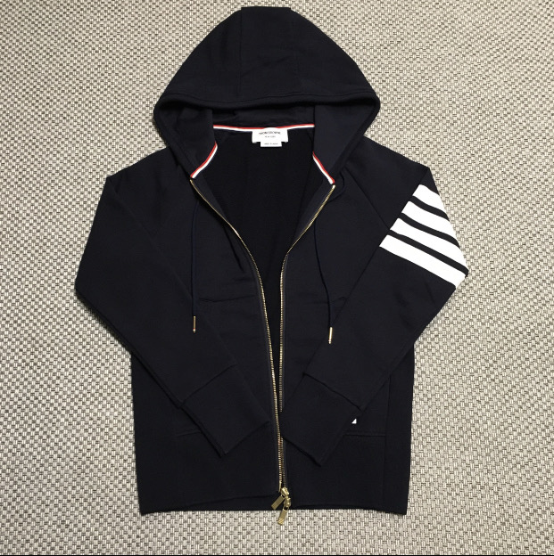 백화점판 톰브라운 후드집업 급쳐 !