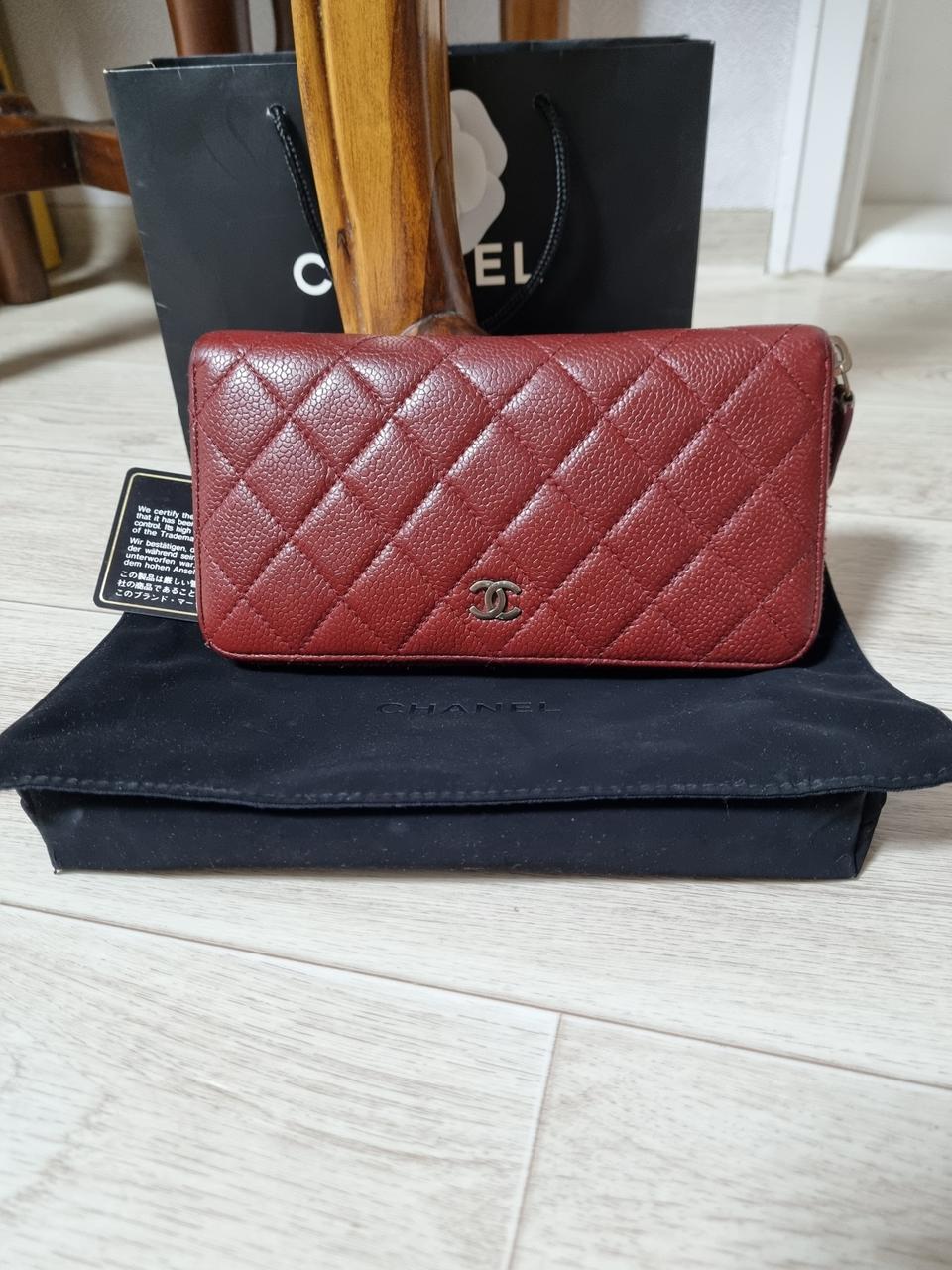 샤넬캐비어장지갑